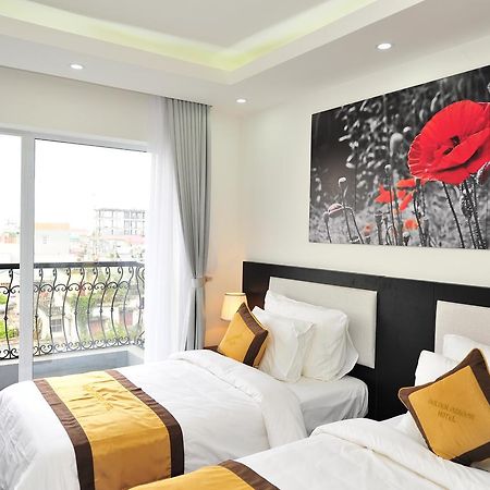 נין בין Aha Golden Dragon Hotel מראה חיצוני תמונה