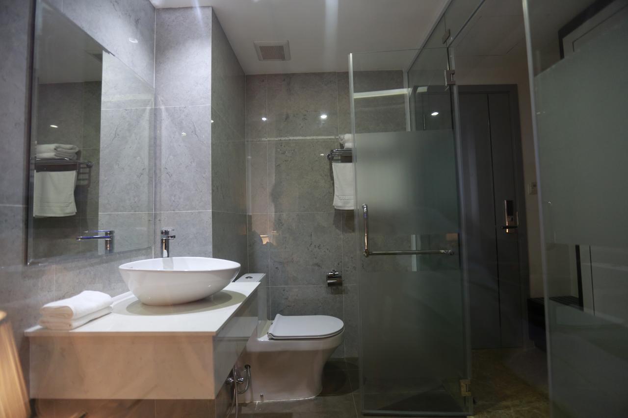 נין בין Aha Golden Dragon Hotel מראה חיצוני תמונה